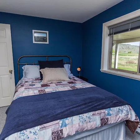 Overlander B&B-3